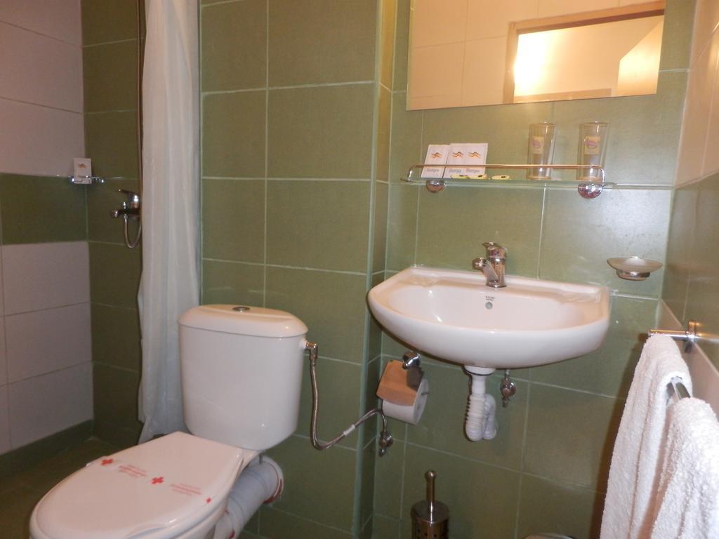 Olimpia Supersnab Hotel Μπαλτσίκ Δωμάτιο φωτογραφία